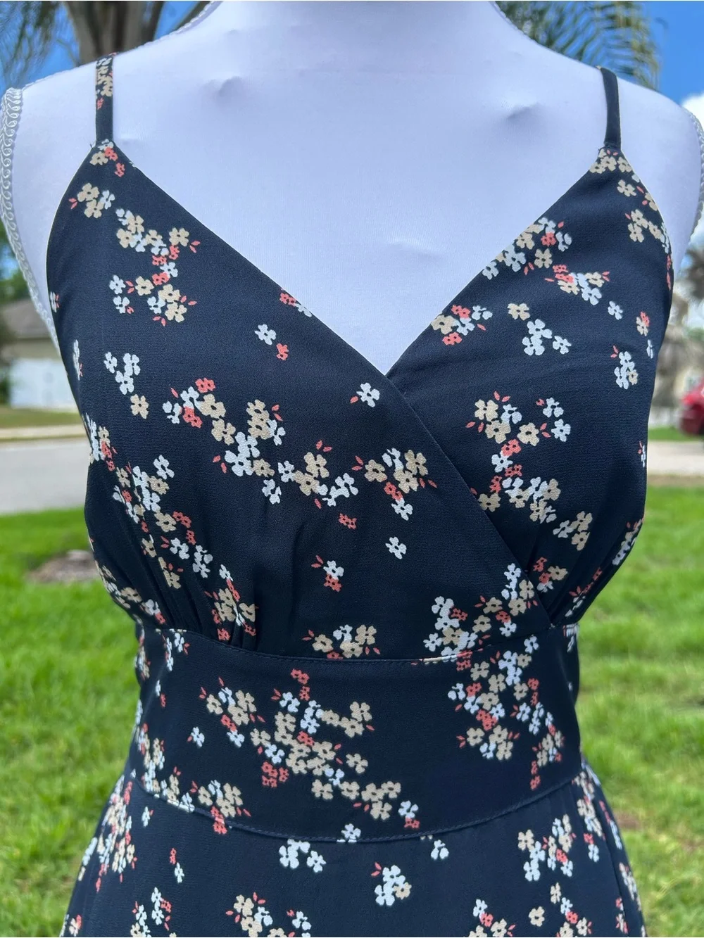 NWOT🌸Abercrombie & Fitch Black Floral Maxi Slip Dress